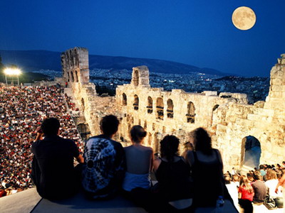 希腊八月满月活动