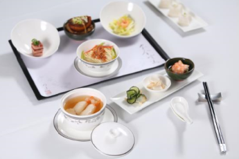 新加坡航空公司打造全新&ldquo;食全时美&rdquo;机上中式餐食概念